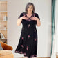 Zwiewna sukienka midi z dekoltem w serek Plus Size