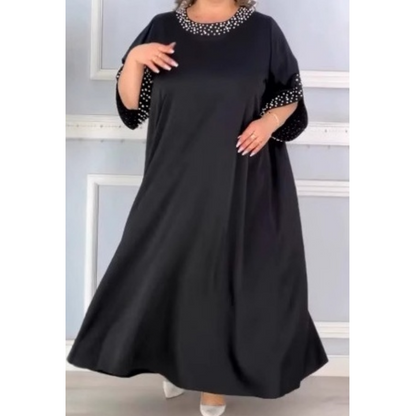 Sukienka damska plus size z perłową ozdobą