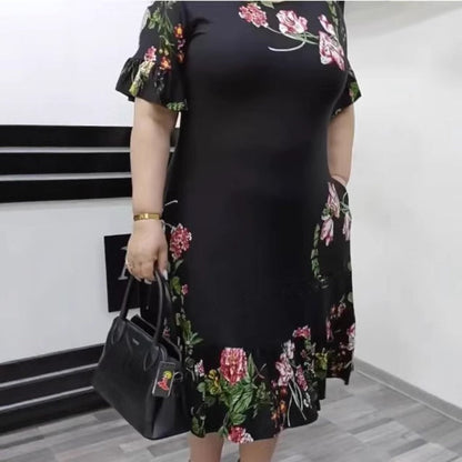 👗Elegancka falbaniasta sukienka z nadrukiem Plus Size