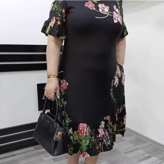 👗Elegancka falbaniasta sukienka z nadrukiem Plus Size