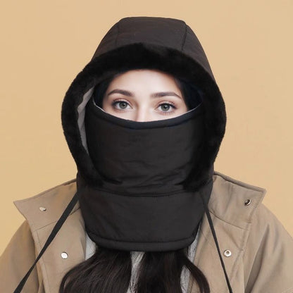 Czapka termiczna unisex z grubszym materiałem, polarową podszewką i dołączoną osłoną na twarz